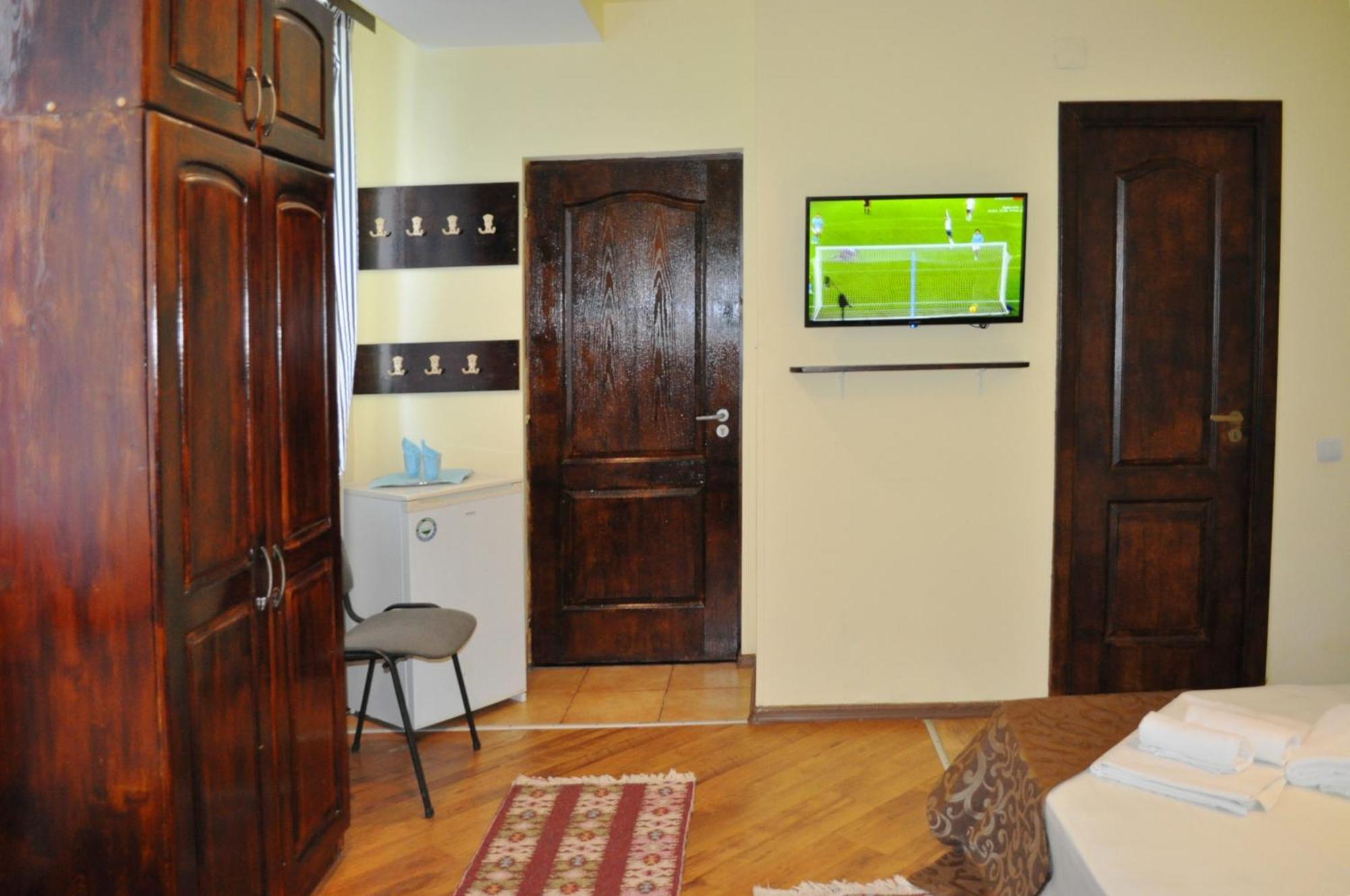 Guest house Flamingo 3*